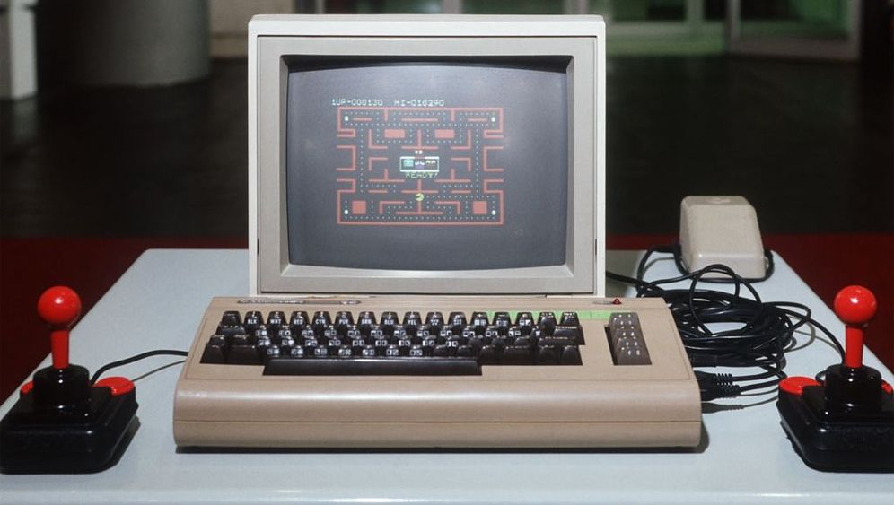 1983 Commodore C64 ITWISSEN 1983 Commodore C64 ITWISSEN